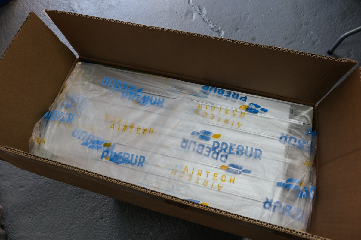 Airtech G4 panel filter packaging
