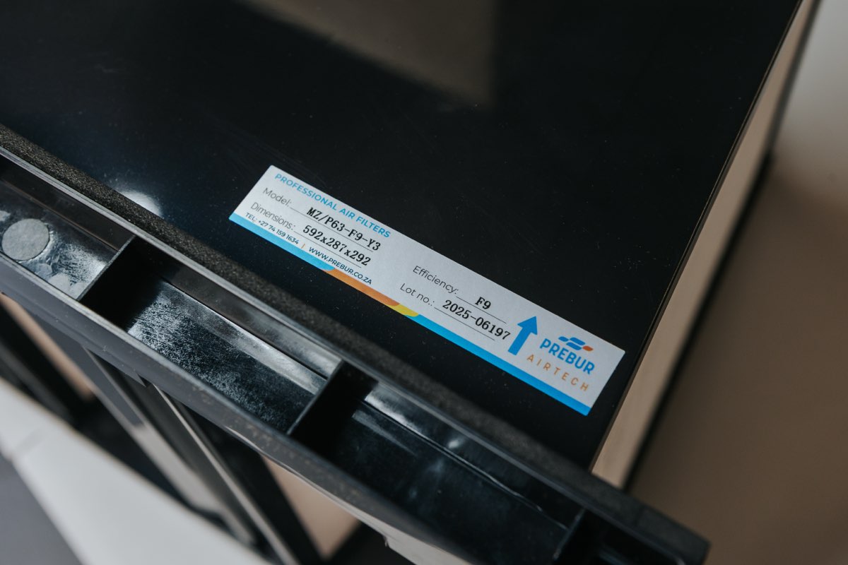Airtech F9 V-Bank filter product label
